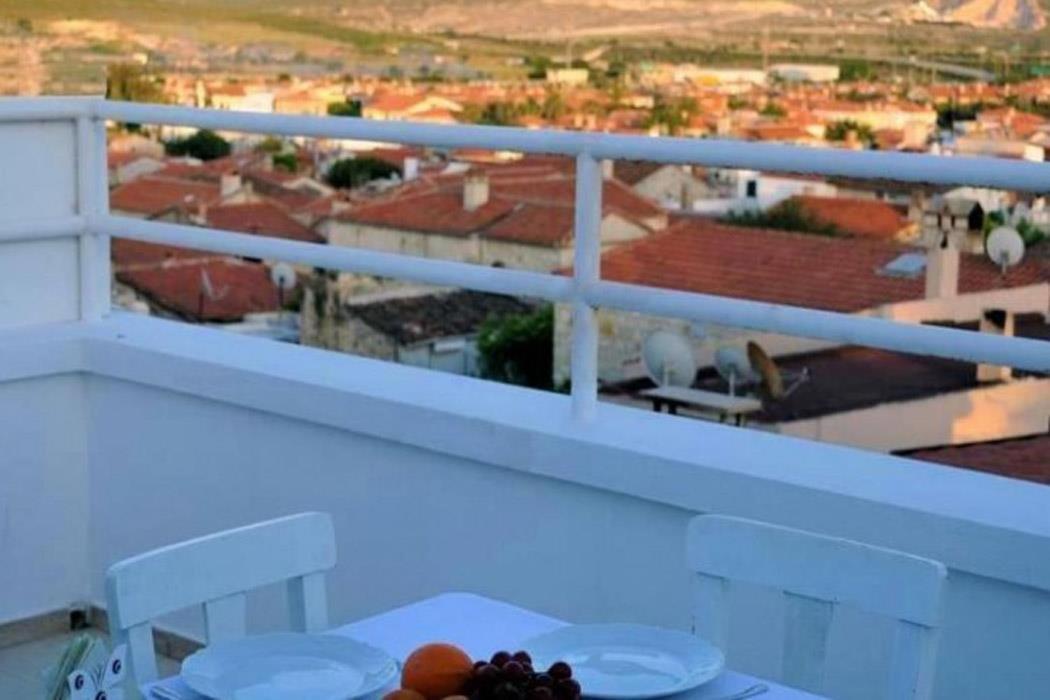 Beyaz Ev Alacati
