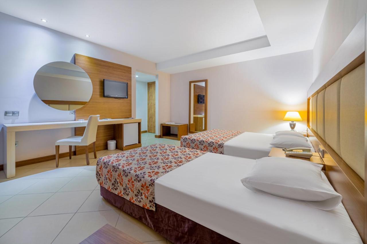Resort Justiniano Club