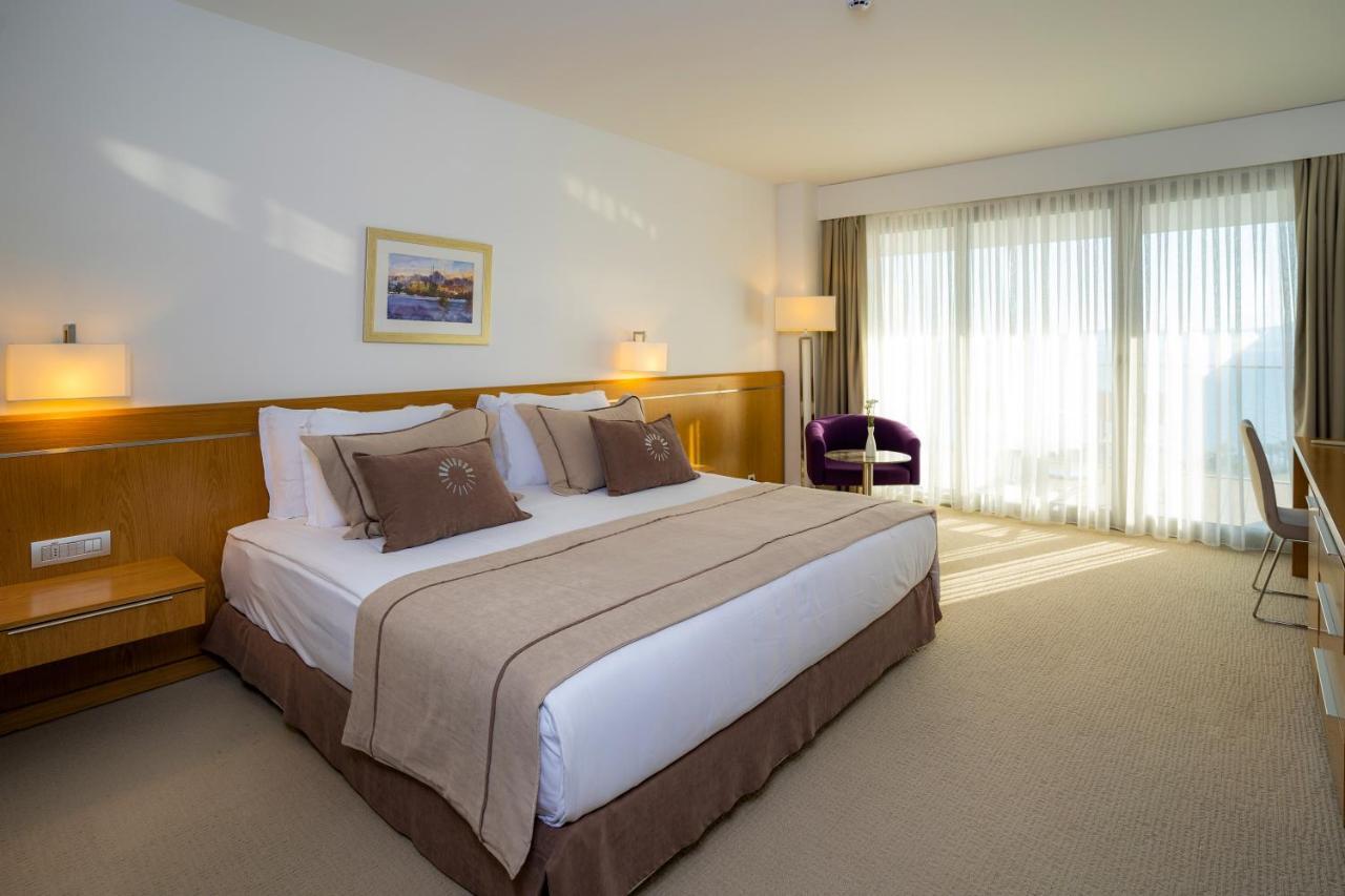 On'live Hotel