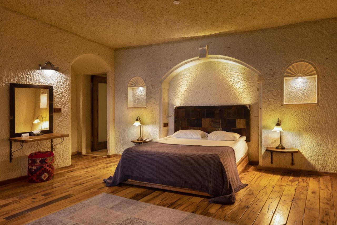 Hotel Seki Cave