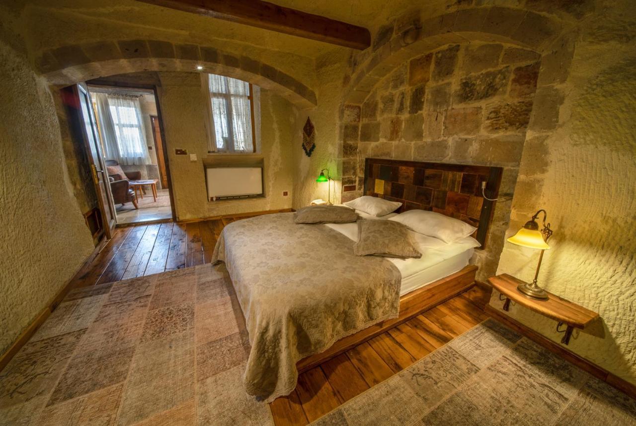 Seki Cave Hotel 3*