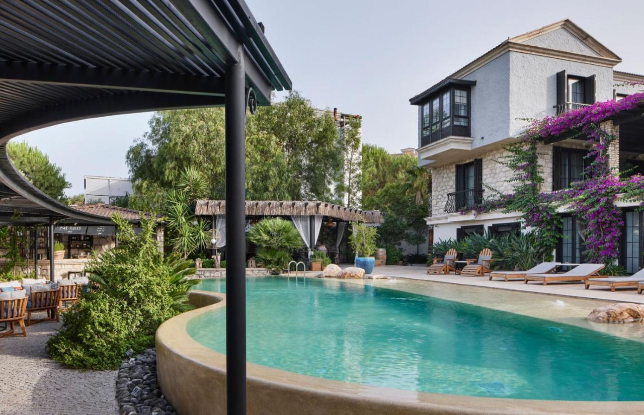 Port Ladera - Adult Only Hotel