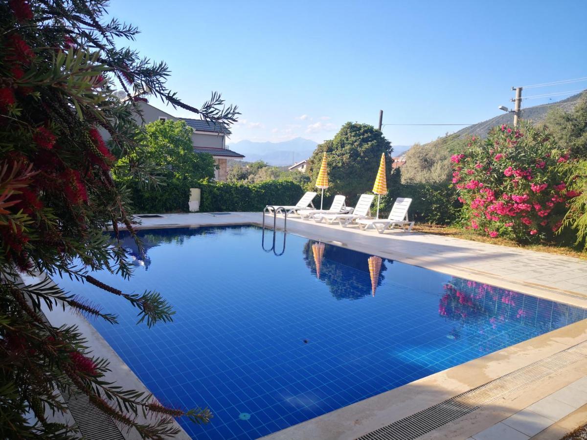 3 Bedrooms In Oeluedeniz, Ovacik *