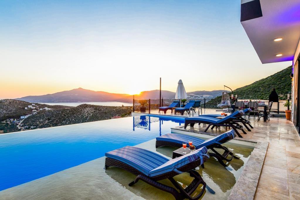 Pelit Villa