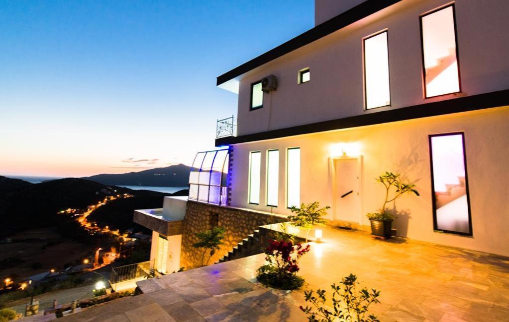 Villa Pelit