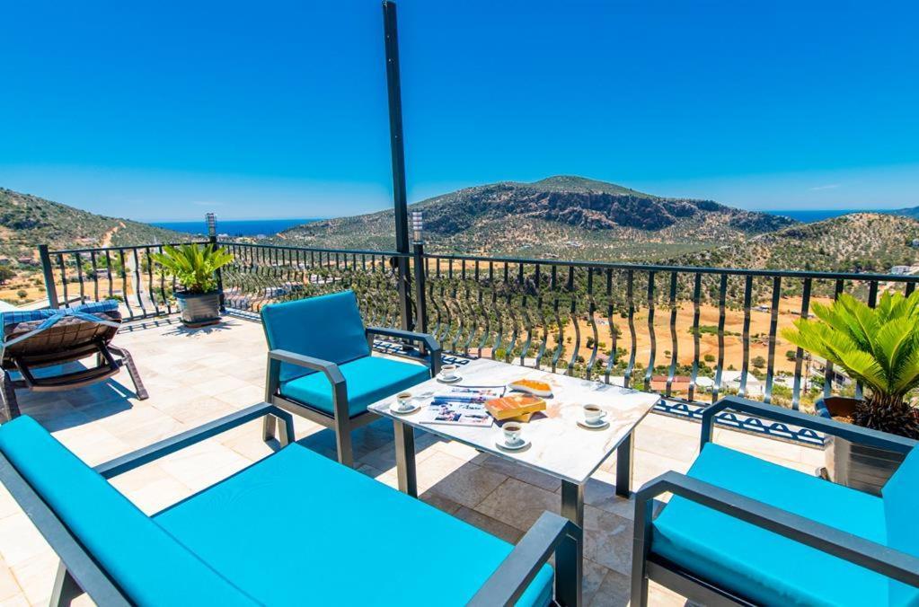 Pelit * Kalkan