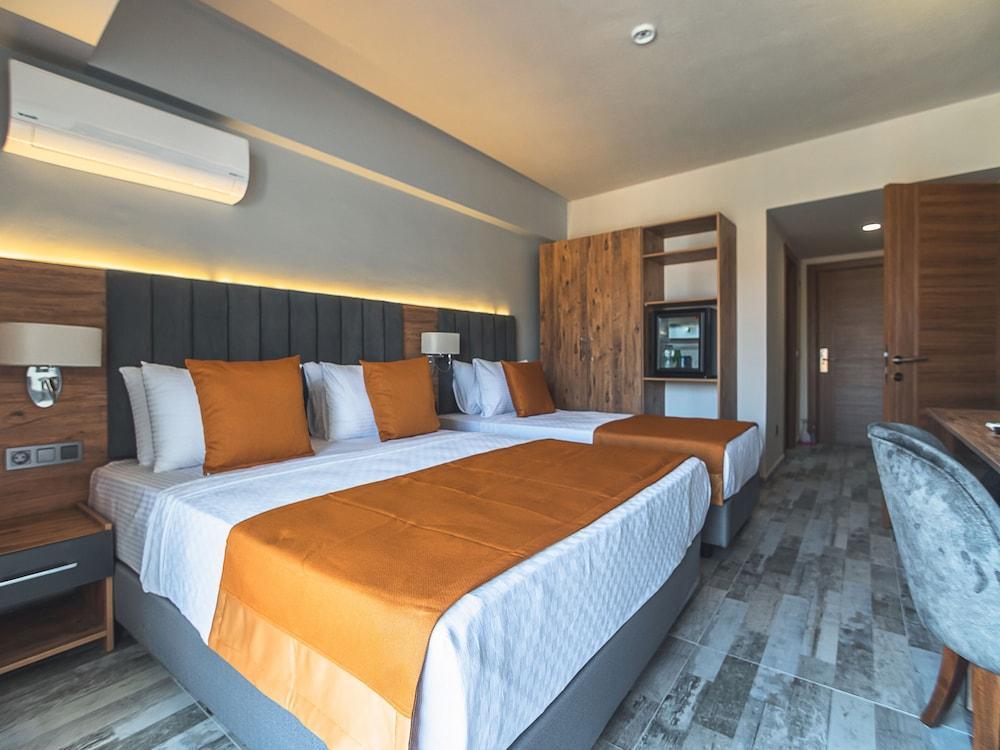 Dalya Aqua & Hotel 4*