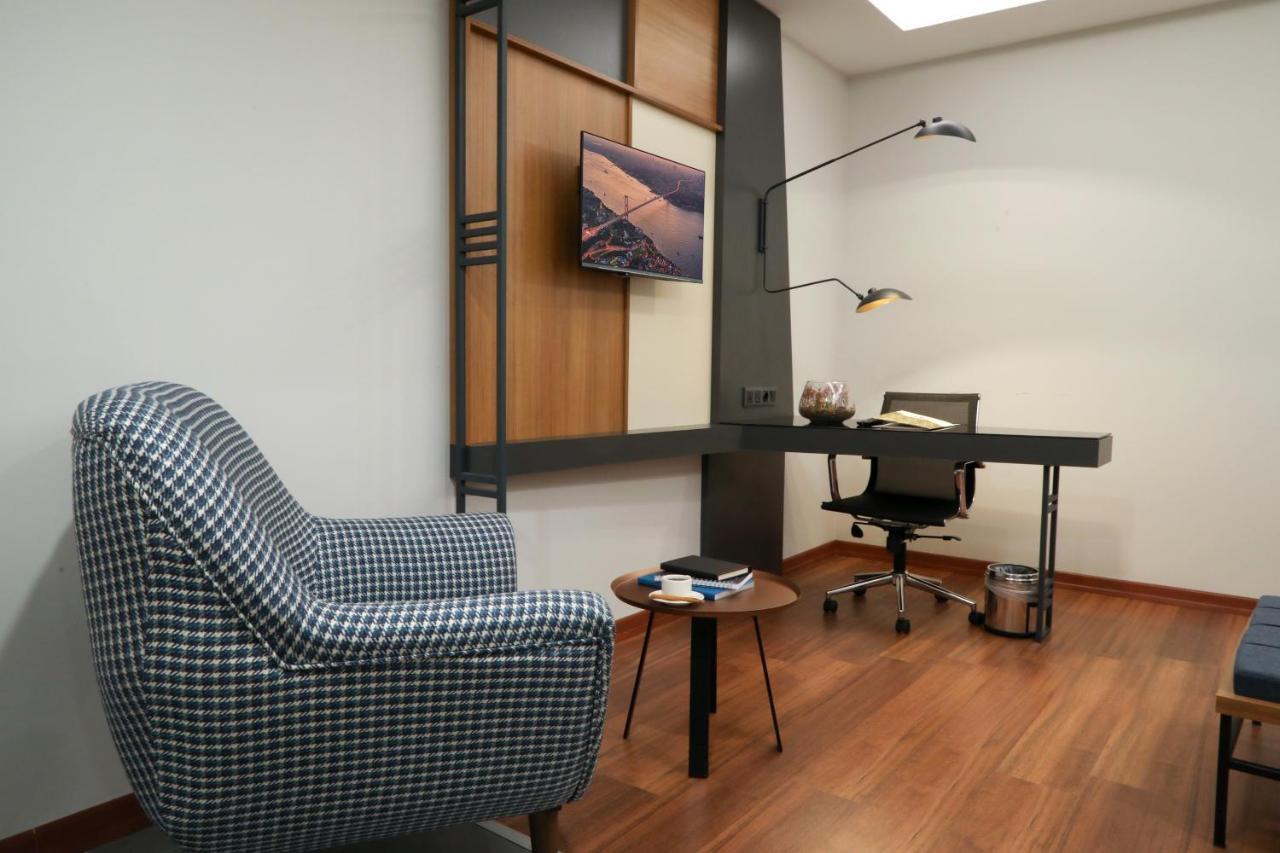 Hotel Expoist 3*