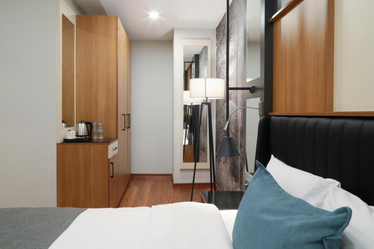 Hotel Expoist