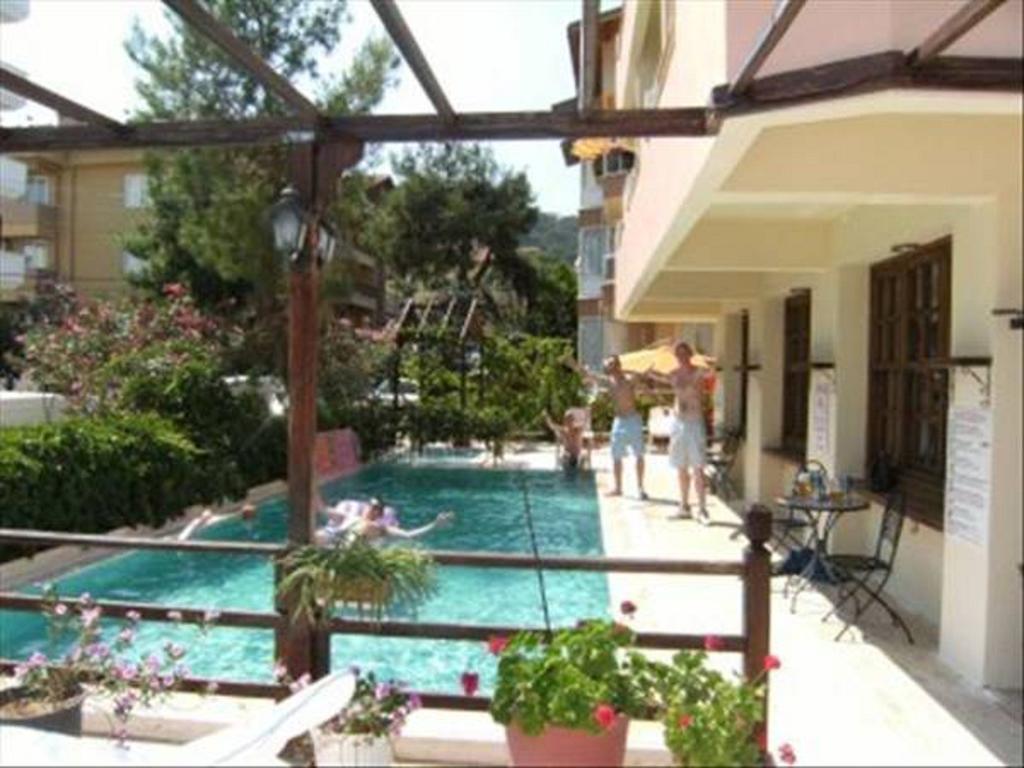 Hotel Samoy