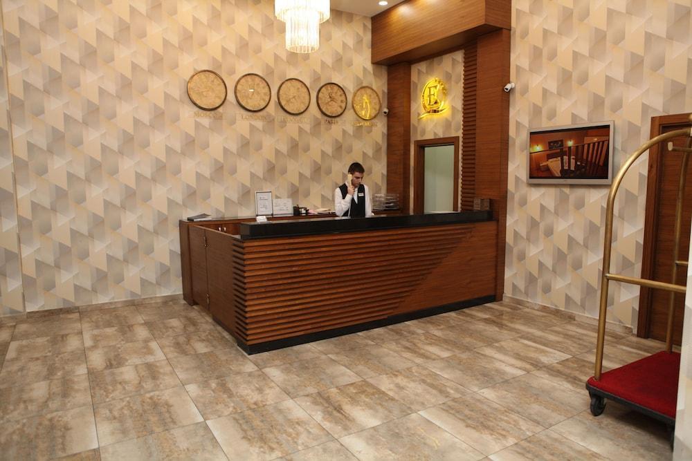 Expoist Hotel