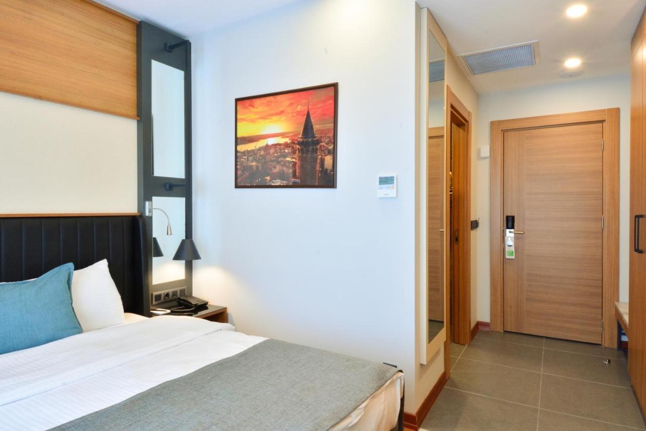 Hotel Expoist 3*