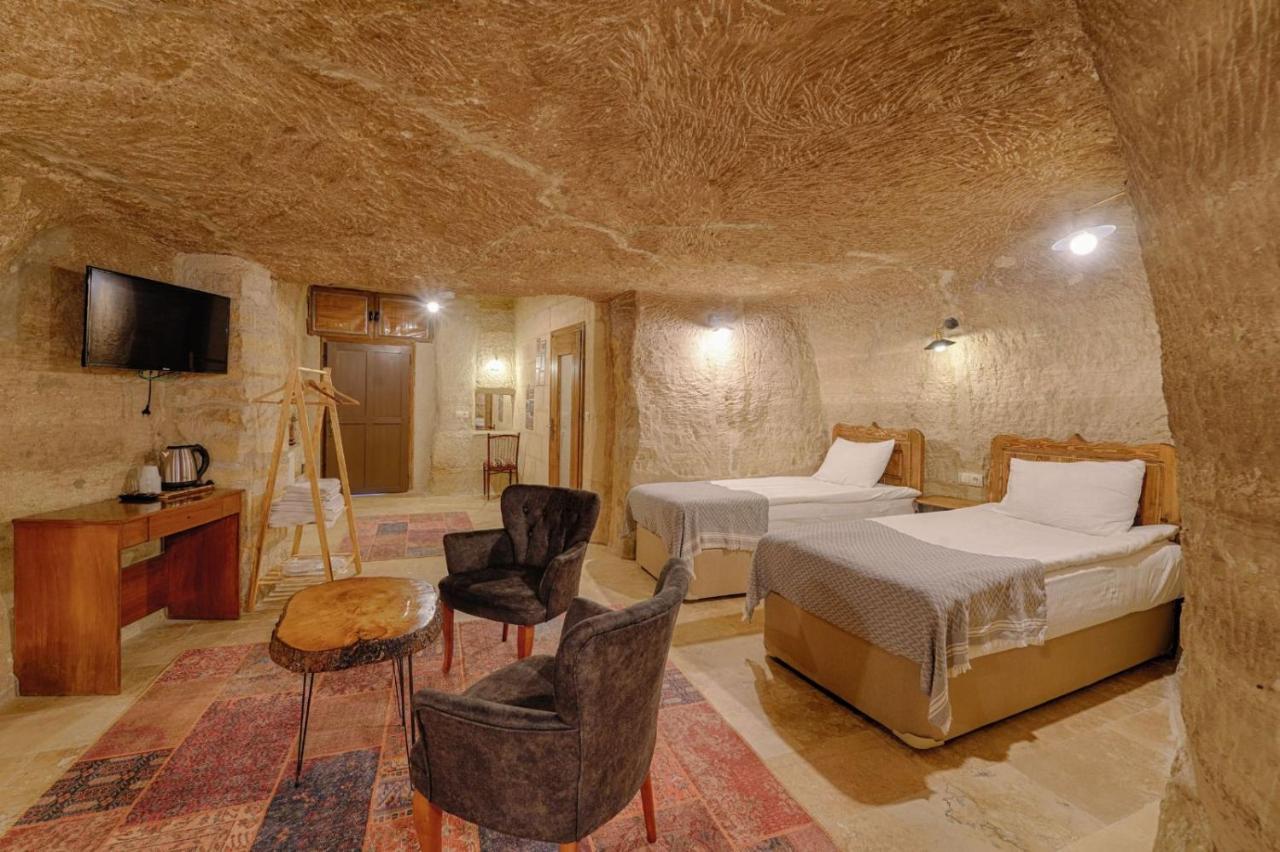Avlu Cave House *