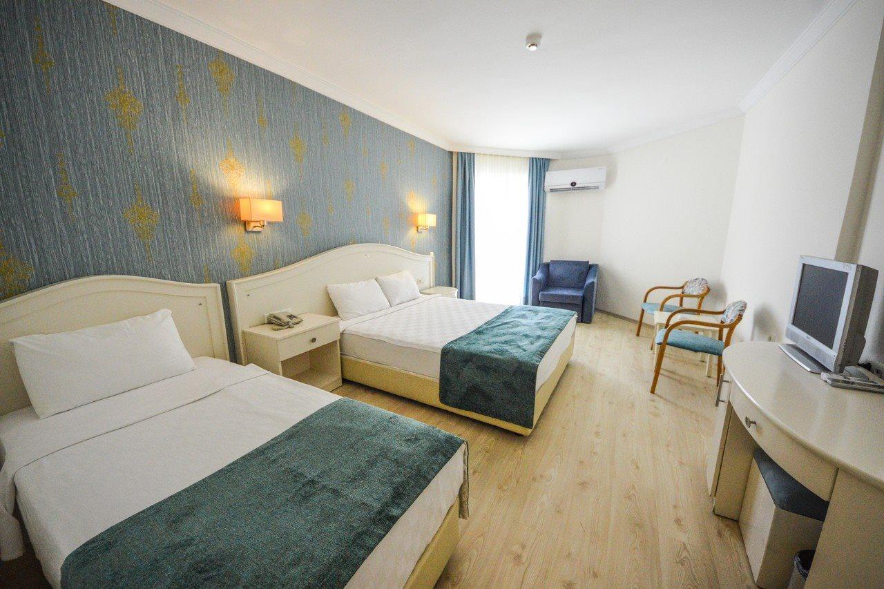 Hotel Idas Club 4*