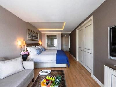Cvk Taksim Hotel 4*