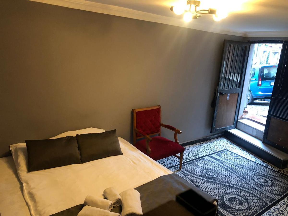 Hhk Hotel