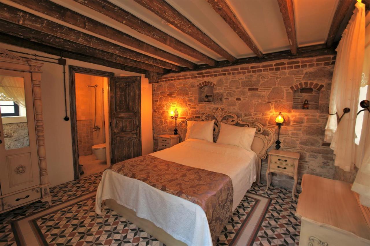 Cavlihane 1885 Hotel Ayvalik