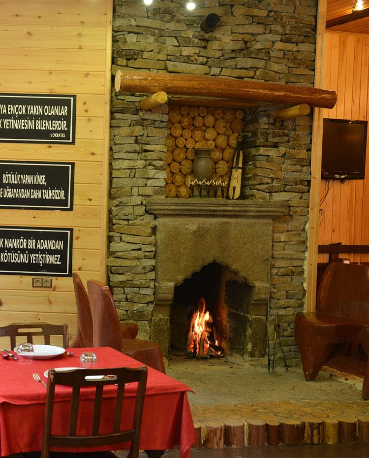 Inanlar Deluxe Hotel & Bungalow 3* Uzungol