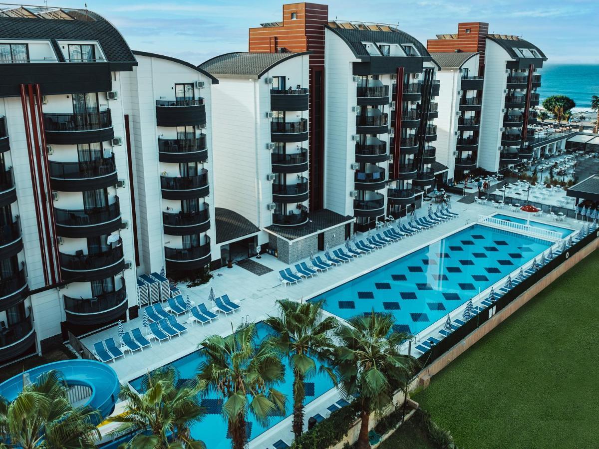 Aparthotel Grand Uysal & 3*