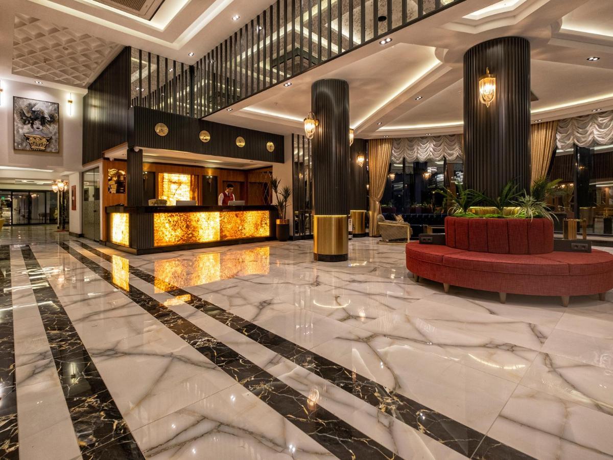 Grand Uysal &