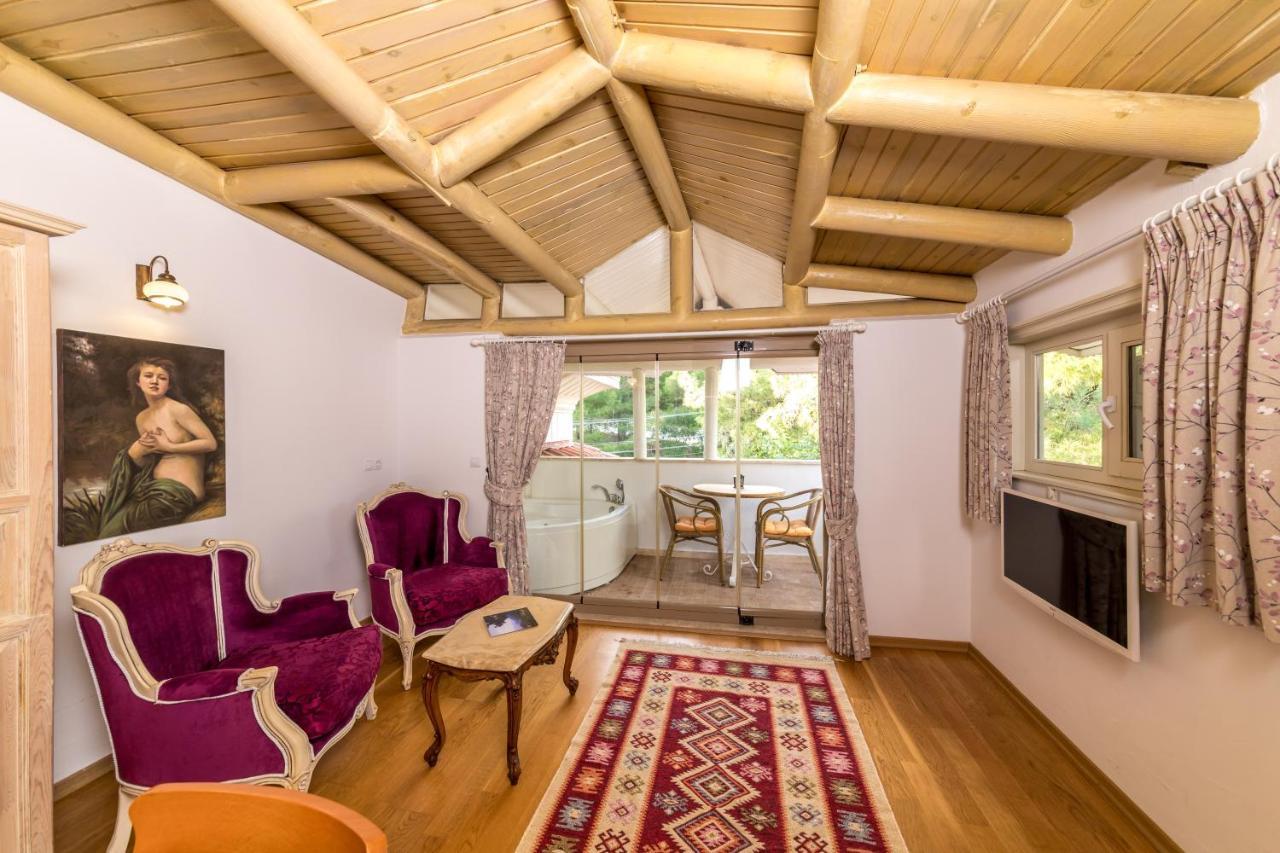 Petunya Boutique 3* Icmeler
