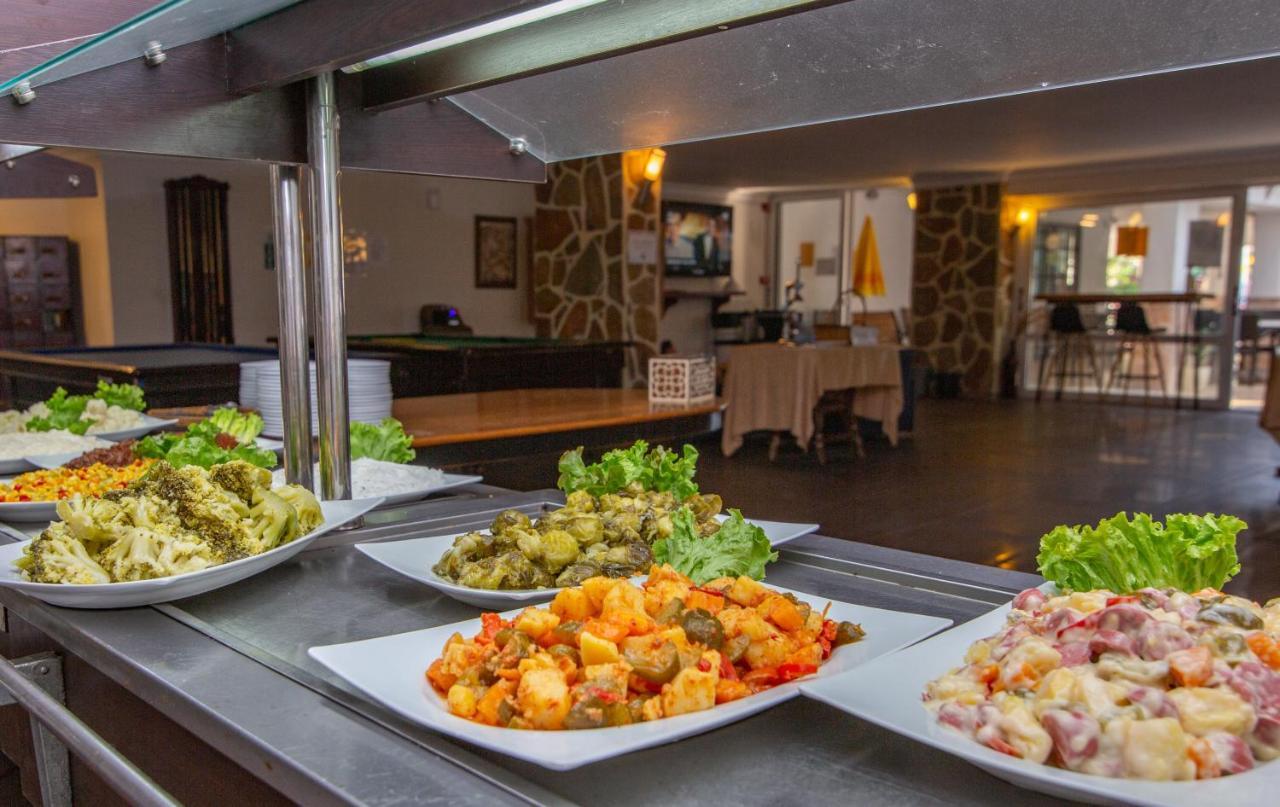 Ponz Hotel Kusadasi