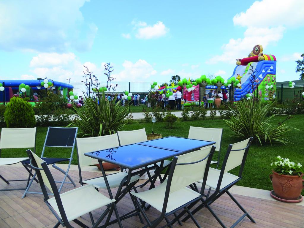 Riva's Club Polonezkoy