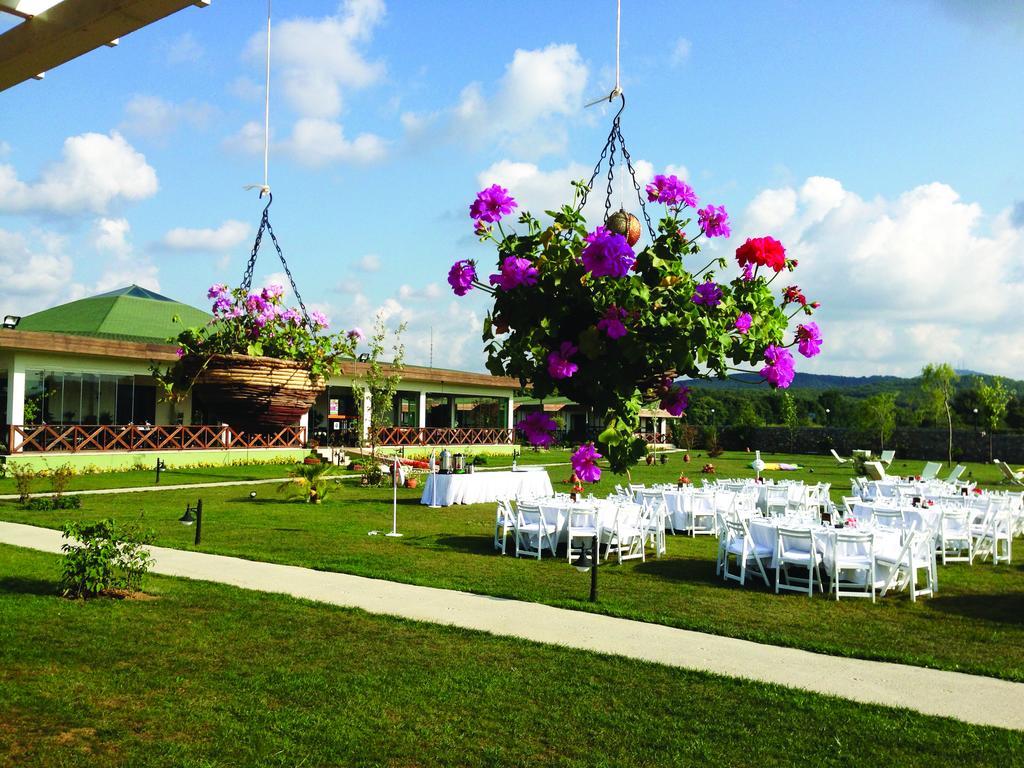 Riva's Club Polonezkoy