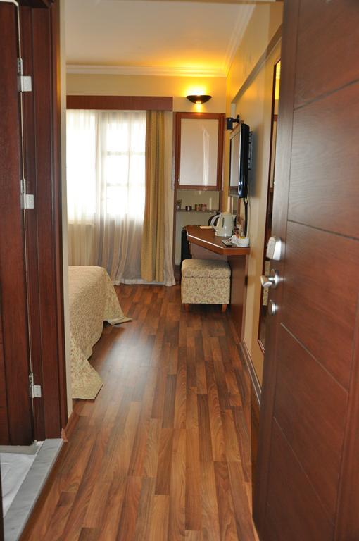 Diapolis Hotel