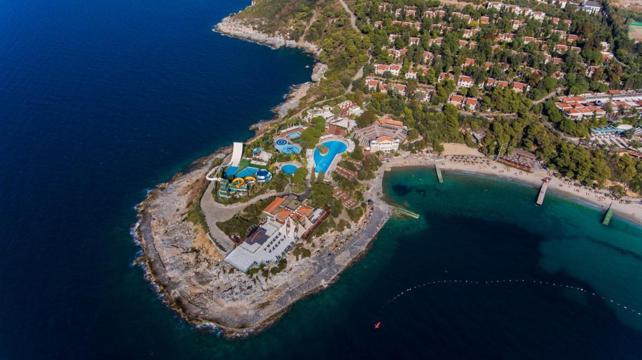 Pine Bay Holiday Resort 5*