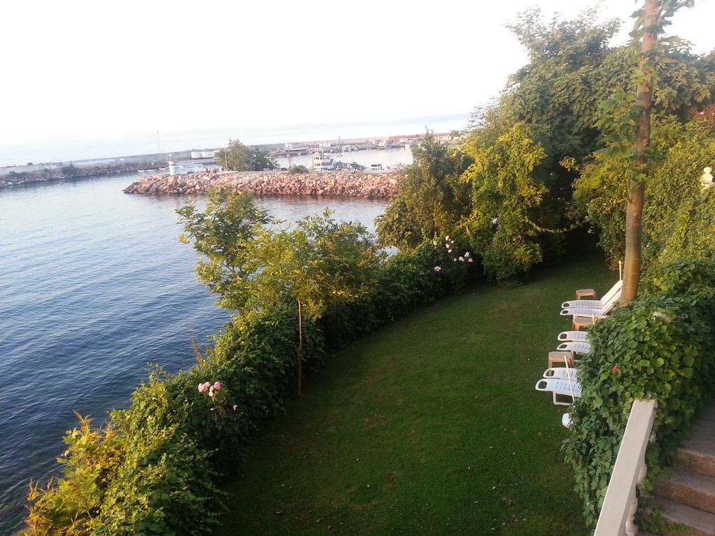 Diapolis Hotel