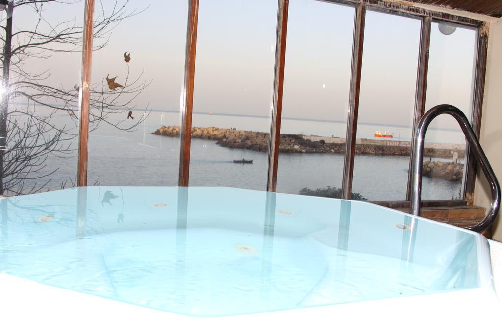 Diapolis Hotel