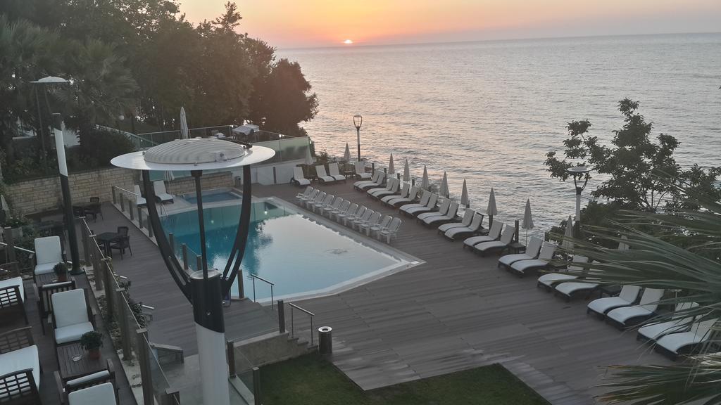 Diapolis Hotel