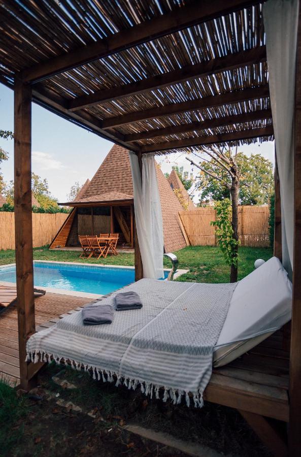 Resort Pyramid