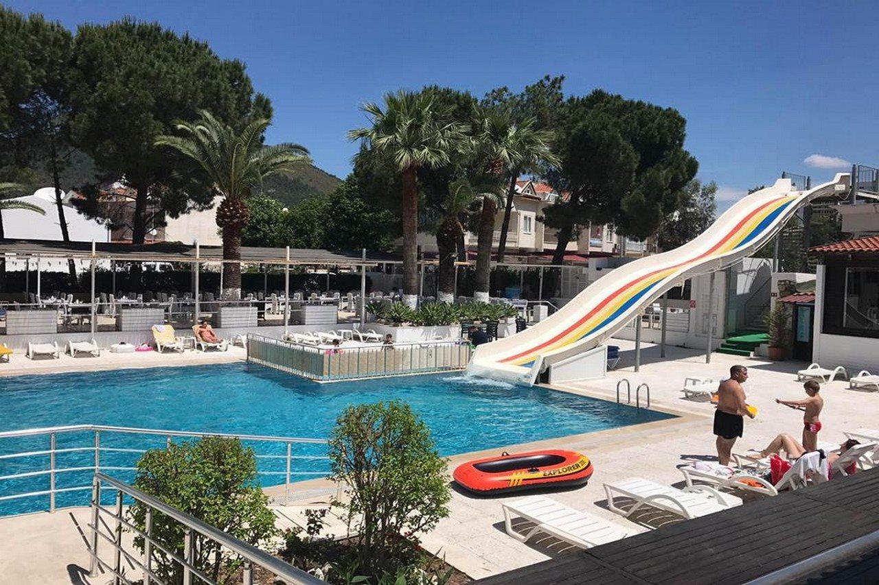 Club Munamar Hotel