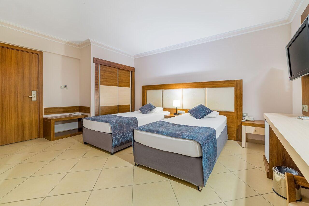 Justiniano Club 4*