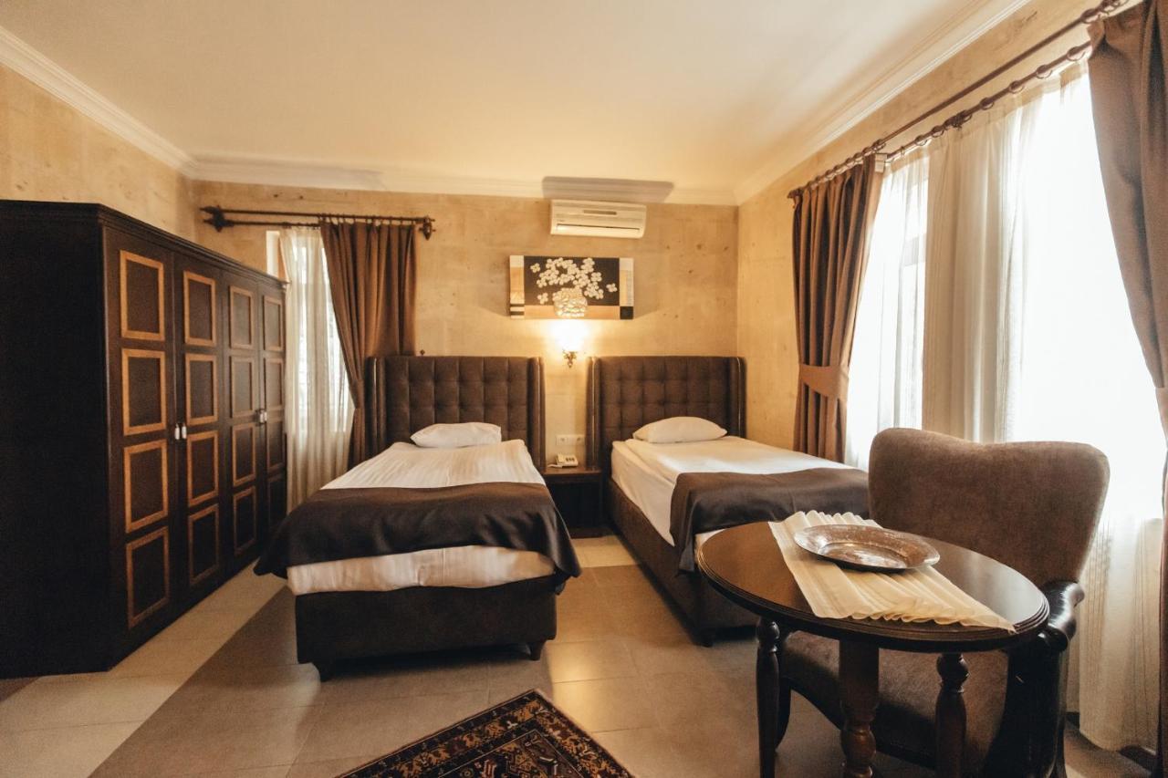 Royal Stone -