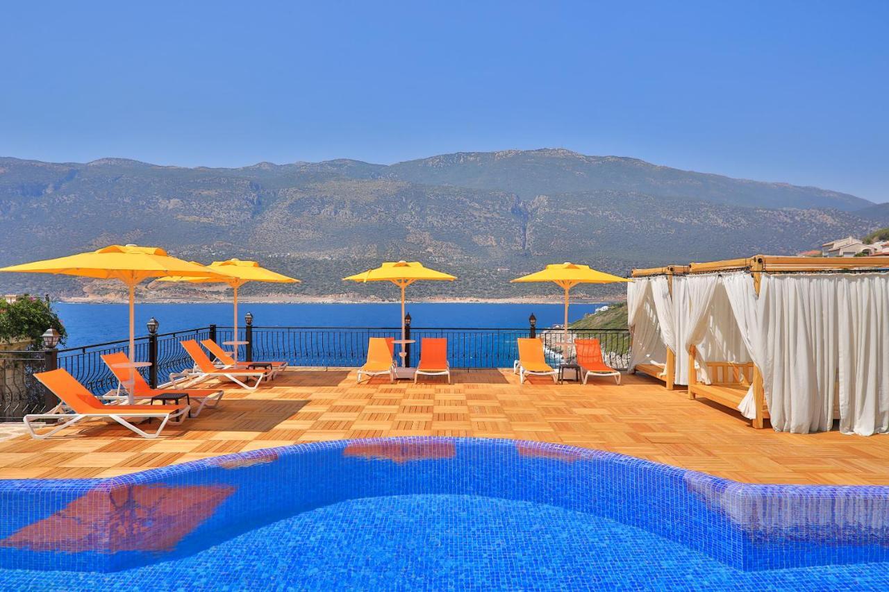 Atalante Hotel 2*