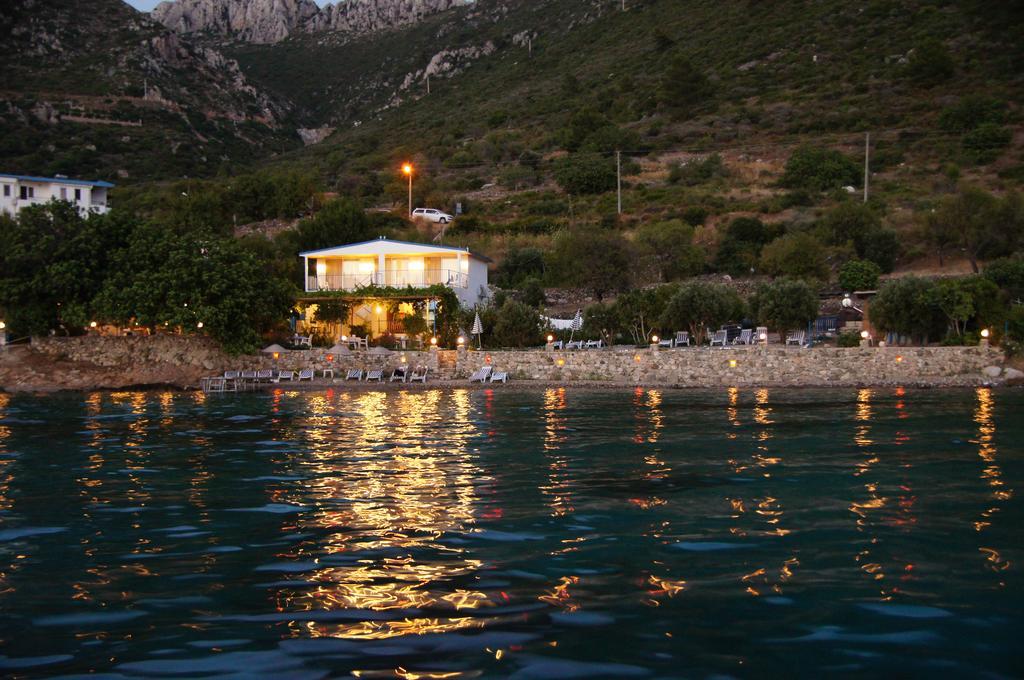 Mavi Akvaryum Pension * Sogut (Aegean)