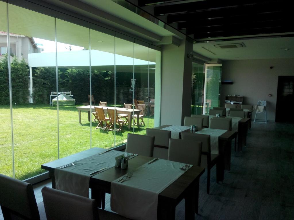 Ramada 4*