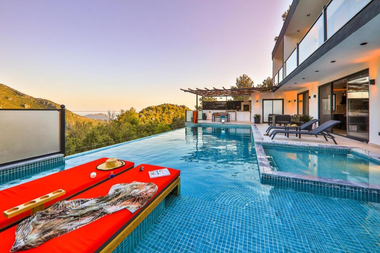 Dera * Kalkan