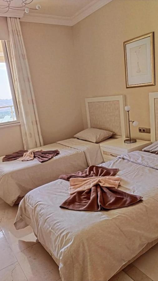 Appartement Goldcity 2 Chambres, Vue Sur Mer, Aquapark Non Inclus Aparthotel 5*
