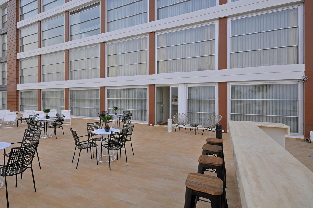 Delmar & Hotel 3*
