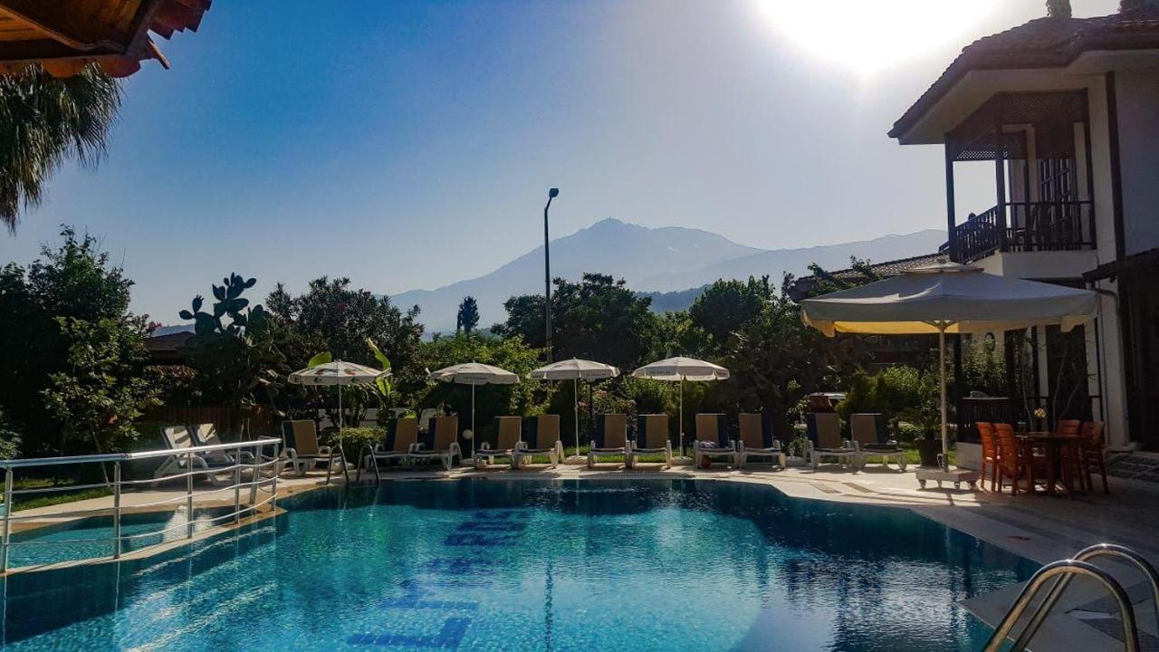 Palma Rosa Kemer