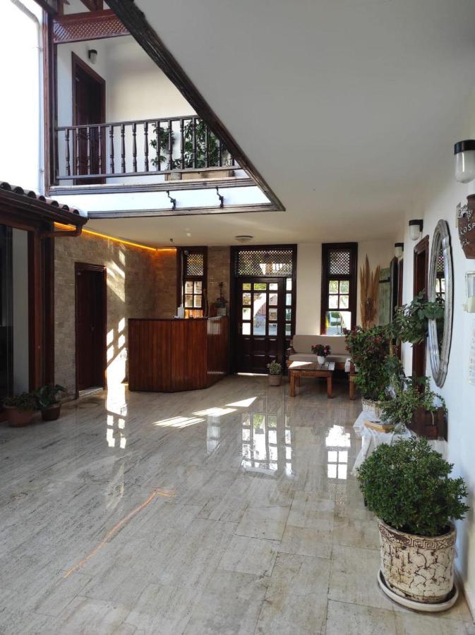 Palma Rosa Bed & Breakfast 3*
