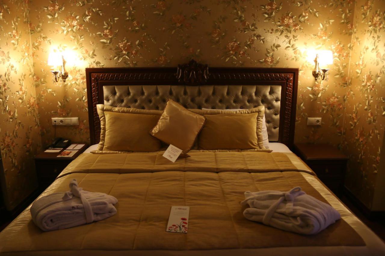 Hotel Monec 4*