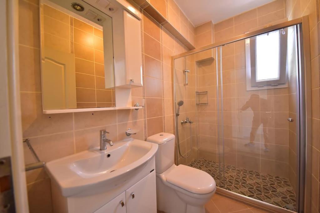 Kaya Apartment *