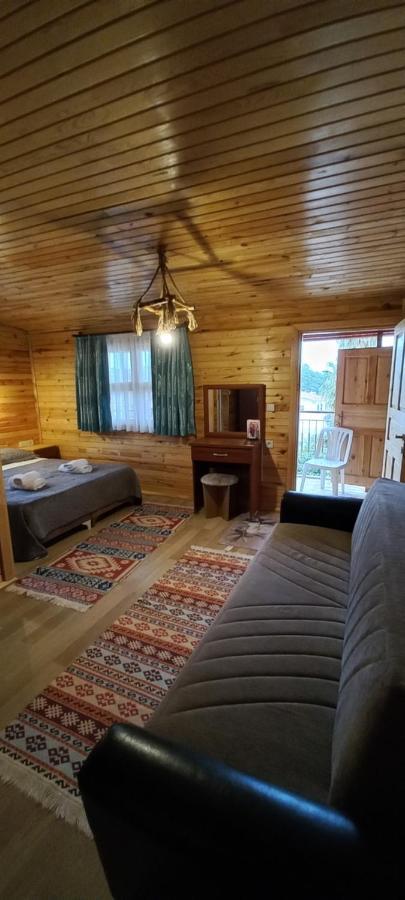 Rosemary Bed & Breakfast 4*