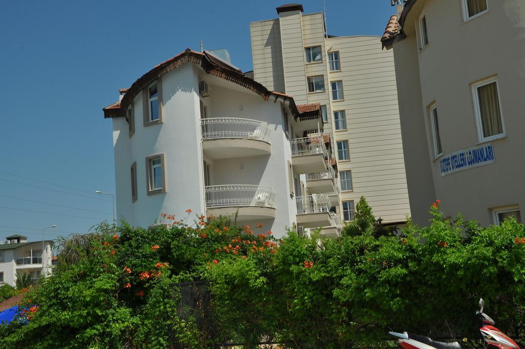 Almila Aparthotel 2*