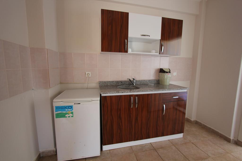Aparthotel Almila 2*